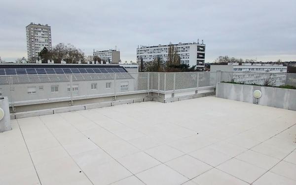 Appartement à louer    5 pièces • 94,29 m2 Bondy