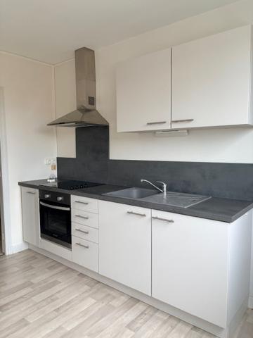 A vendre un appartement de type 1 de 40m2 à Vendeuvre sur Ba