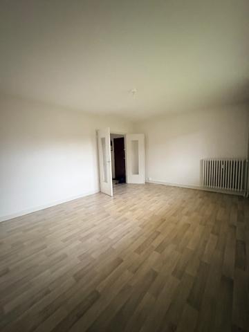 A vendre un appartement de type 1 de 40m2 à Vendeuvre sur Ba