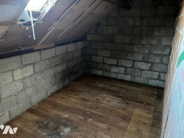 DONGES - Centre / Maison 4 chambres  à rénover 97 m²