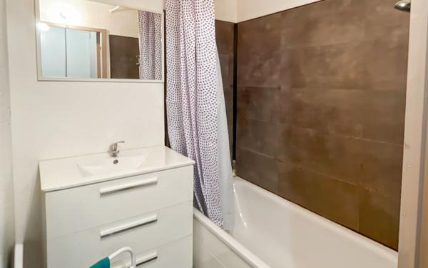 Appartement à vendre    2 pièces • 42 m2 Saint-Pierre-du-Mont