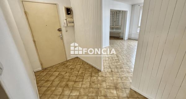 Location Appartement 4 pièces 76.59 m² - Valence 26000