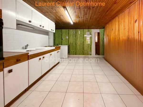 MAISON PLAIN PIED 5PCES SAINT-QUENTIN ENV.124M2