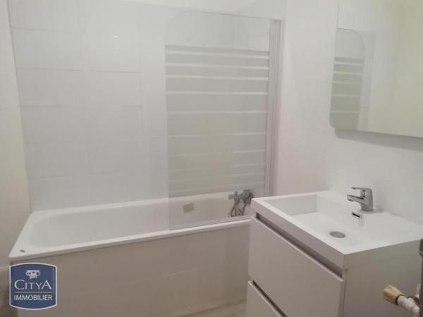 Location appartement 2 pièces de 63.1m²