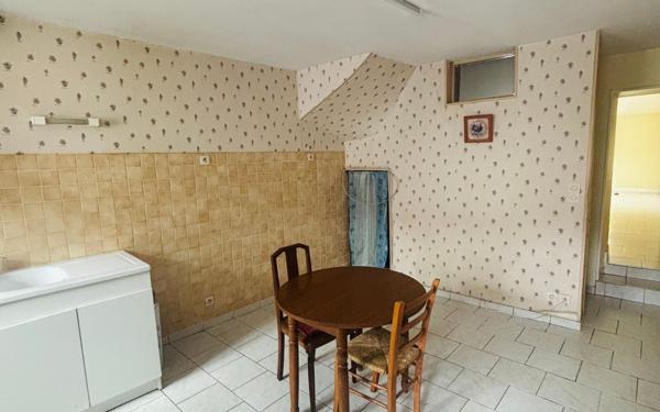 Maison à vendre    3 pièces • 79 m2 Le Blanc