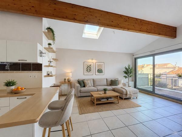 ANGOULEME QUARTIER PRISE, APPARTEMENT AVEC BALCON ET PARKING DANS RESIDENCE DE QUALITE