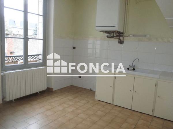 Location Appartement 4 pièces 100.17 m² - 3 RUE DU 18 JUIN 1940 Blois 41000