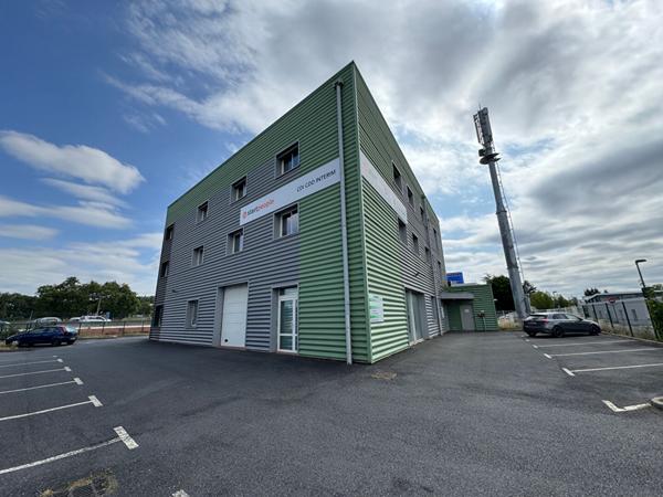 LOCAL COMMERCIAL 200M² - ALBITECH