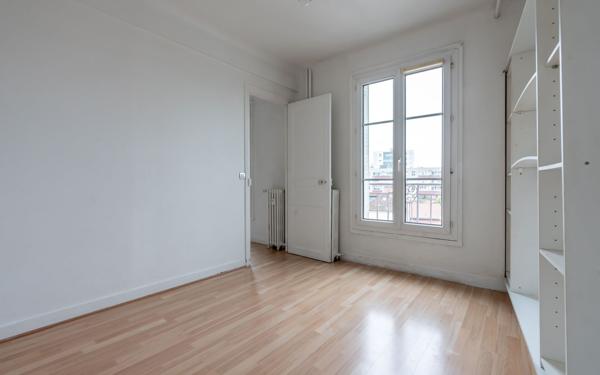 Appartement à vendre    3 pièces • 38 m2 Alfortville