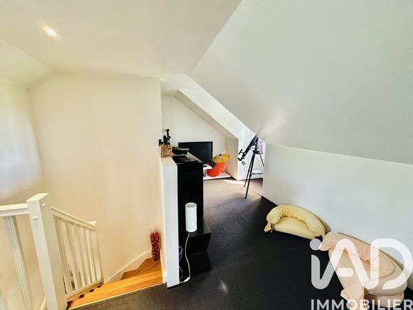 Maison à vendre 6 pièces 147 m² Saint-Arnoult-en-Yvelines