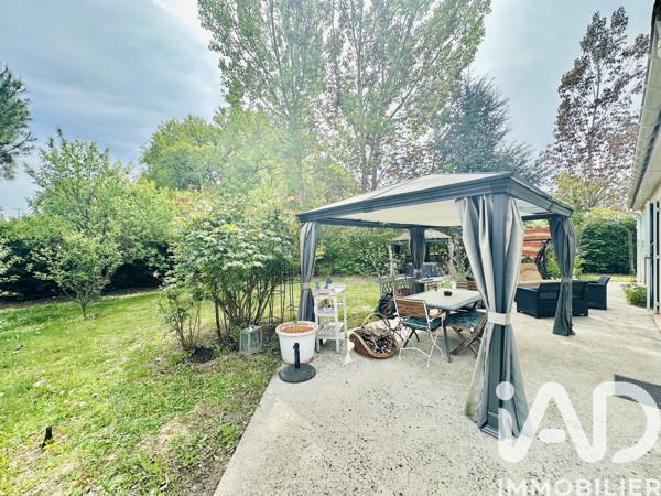 Maison à vendre 6 pièces 147 m² Saint-Arnoult-en-Yvelines