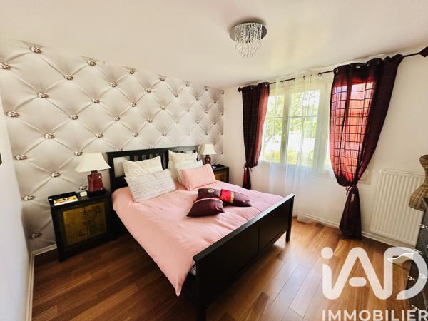 Maison à vendre 6 pièces 147 m² Saint-Arnoult-en-Yvelines