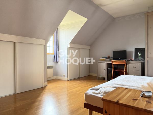 MAISON À VENDRE DE 6 PIÈCES DE 110,00 M²