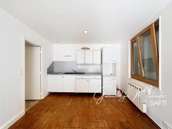 Immeuble de rapport à Mouchard – Rentabilité 10.20 % brut – 5 logements + 1 garage loués