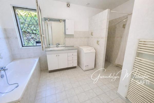 Immeuble de rapport à Mouchard – Rentabilité 10.20 % brut – 5 logements + 1 garage loués