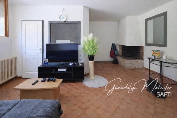 Immeuble de rapport à Mouchard – Rentabilité 10.20 % brut – 5 logements + 1 garage loués