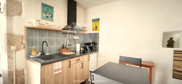 25 MINUTES NORD ANGOULEME - MAISON EN PIERRES AVEC LOGEMENT INDÉPENDANT, DÉPENDANCES ET CAVES