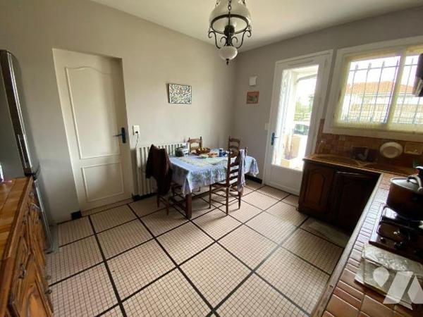 A VENDRE, Gironde, proche Bordeaux, EYSINES, proximité immédiate du centre et du TRAM, sur une ...