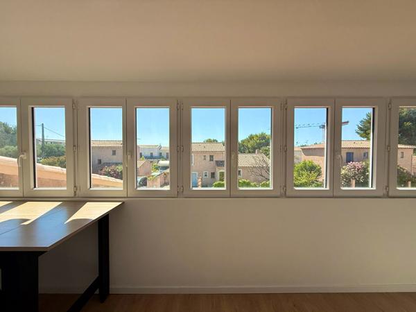 Maison d'exception à La Ciotat - Un havre de paix lumineux - Investissement avec revenu locatif.