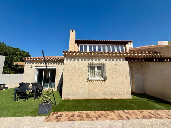 Maison d'exception à La Ciotat - Un havre de paix lumineux - Investissement avec revenu locatif.