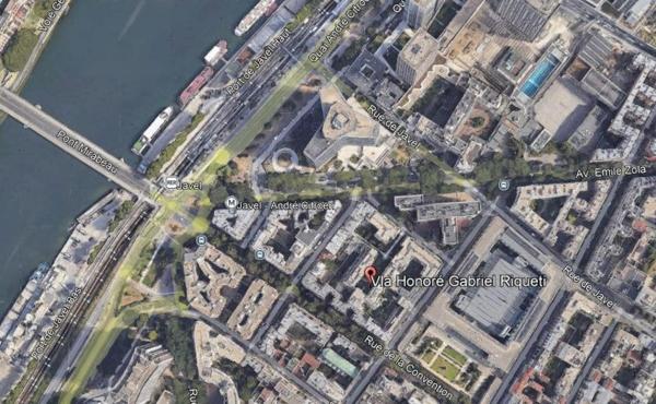 Résidence Carré Mirabeau à 2 pas du Métro ligne 10 appartement T4, double salon, 2 chambres, cave et parking