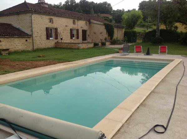 Maison ancienne - Prayssac propriété sur 28.350 m² de terrain