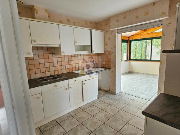 Vente maison en lotissement Soyaux (16800), 117.00m² avec 4 pièce(s) dont 3 chambre(s) sur 464.00m² de terrain. Agence Allard Brimeaud