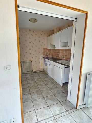 Vente maison en lotissement Soyaux (16800), 117.00m² avec 4 pièce(s) dont 3 chambre(s) sur 464.00m² de terrain. Agence Allard Brimeaud