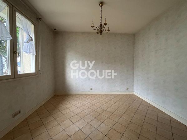 Maison PARCAY MESLAY - PROCHE COMMERCES