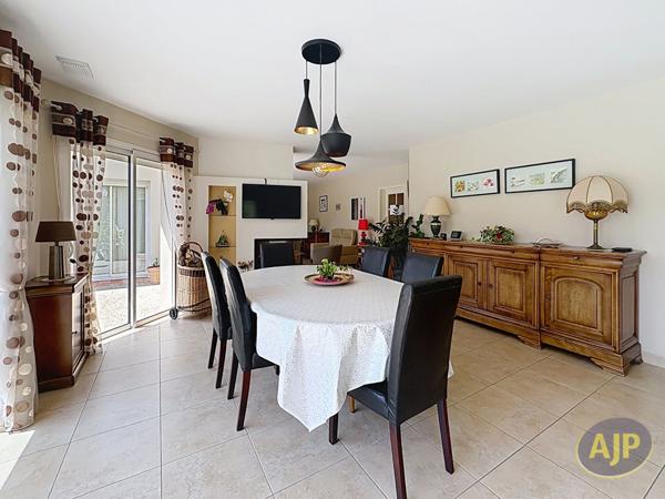 Vente maison Challans : 649 900 € - AJP Immobilier Challans