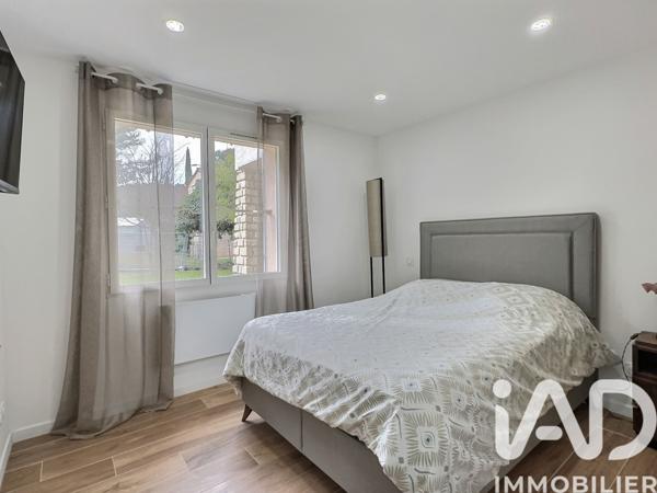 Location appartement 4 pièces 77 m² Aix-en-Provence