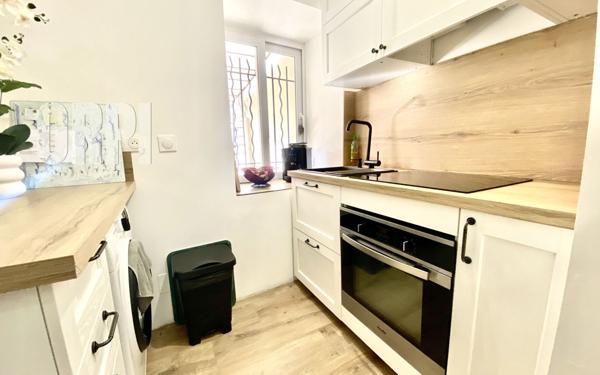 Appartement à vendre    3 pièces •  Vedène