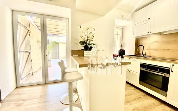 Appartement à vendre    3 pièces •  Vedène