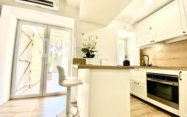 Appartement à vendre    3 pièces •  Vedène