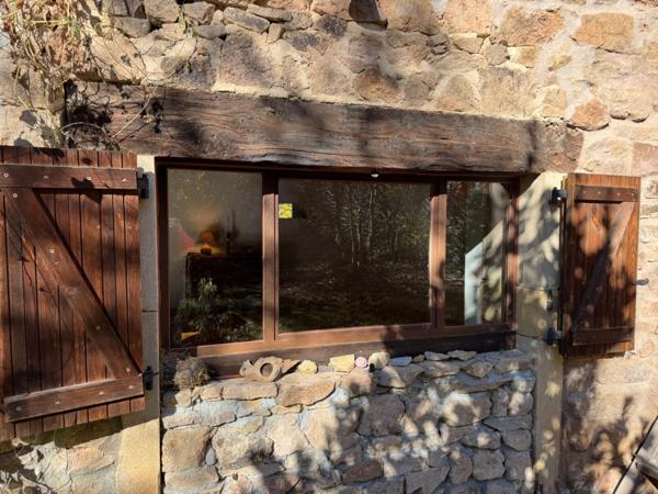 Maison à vendre 7 pièces proche de CHAUFFAILLES (71) 216m² - 5 chambres - dépendances - terrain 1495m²