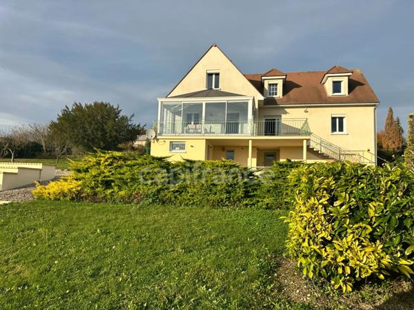 Maison à vendre de 179 m2 SAINT BRIS LE VINEUX (89) 4 chambres plus bureau sous-sol garage Terrain