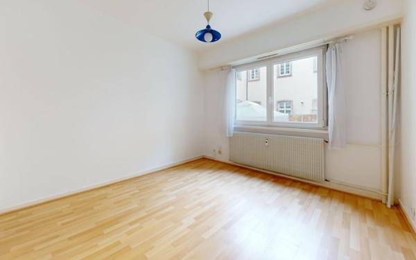 Appartement à vendre    1 pièce • 19 m2 Strasbourg