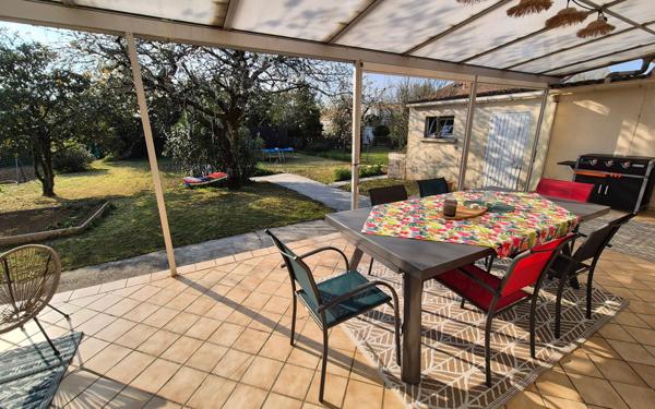 Maison à vendre    3 pièces •  Tonnay-Charente