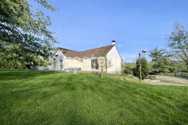 A VENDRE - Chaumont En Vexin - maison PLAIN PIED - 3 chbres - Sous sol total