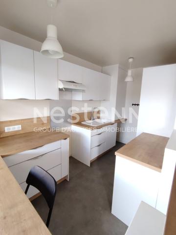 A VENDRE BEAU 3 PIECES DE 70,45 M² EN DERNIER ETAGE AVEC ASCENSEUR