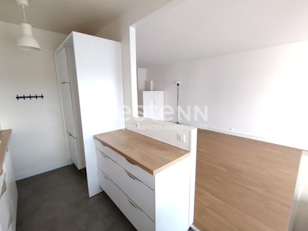 A VENDRE BEAU 3 PIECES DE 70,45 M² EN DERNIER ETAGE AVEC ASCENSEUR