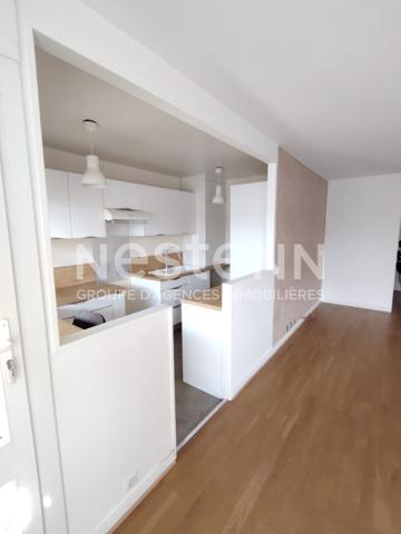 A VENDRE BEAU 3 PIECES DE 70,45 M² EN DERNIER ETAGE AVEC ASCENSEUR