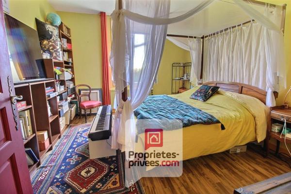 A VENDRE - MAISON 6 PIECES avec JARDIN, JACUZZI et DOUBLE GARAGE, ACCES PRIVATIF CANAL d'ORLEANS