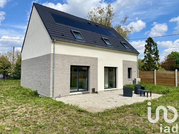 Maison 5 pièces de 124 m² à Bailleul (59270)
