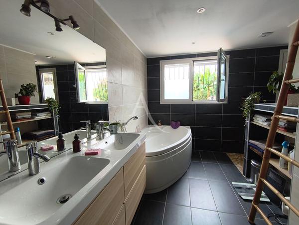 Proche Pau,Billère, Maison 6 chambres/3 appartements