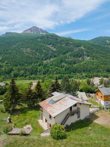 Propriété à fort potentiel avec vue panoramique