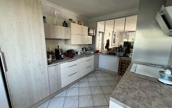 Appartement à vendre    3 pièces • 83,53 m2 Brignais