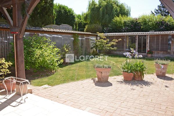 Achat fonds de commerce près de Belleville-en-Beaujolais - 7 pièce(s) - 215 m² - 510 000 €