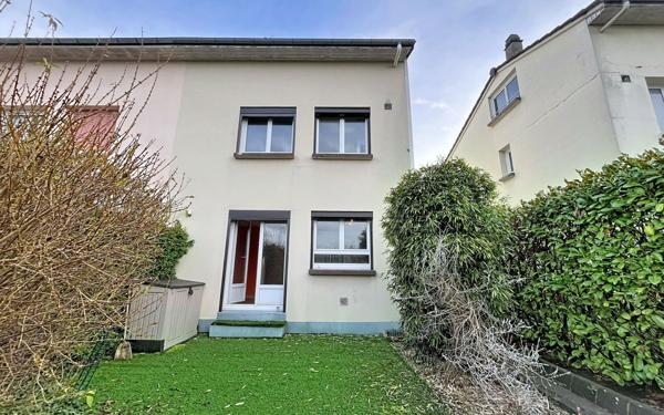 Maison à louer    4 pièces • 90 m2 Petit-Couronne