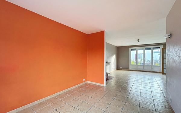 Maison à louer    4 pièces • 90 m2 Petit-Couronne